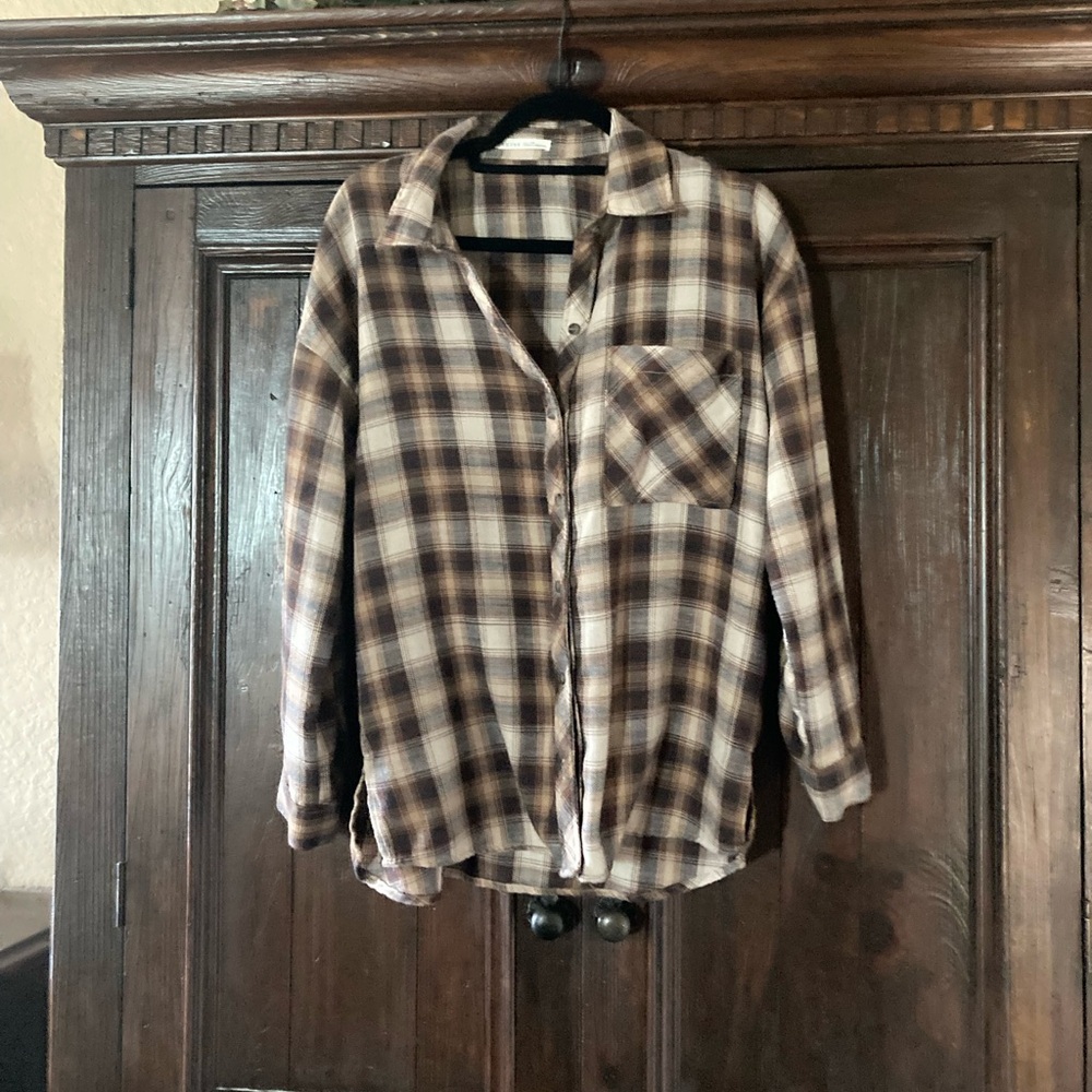 Plaid Button-Up Shirt in Brown and Cream